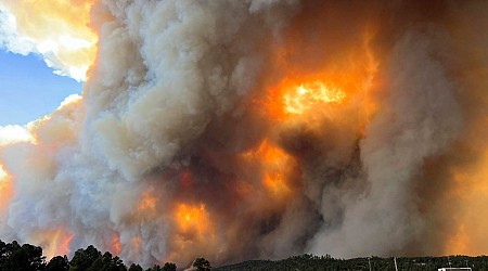 Rain Helps Firefighters Gain Ground on Deadly Large Wildfires in Southern New Mexico