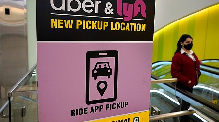 Uber and Lyft agree to pay drivers $32.50 per hour in Massachusetts settlement