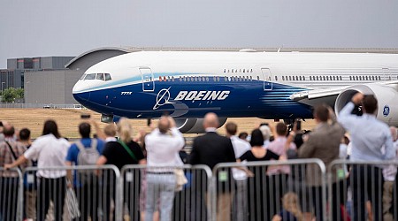 Boeing isn't bringing any of its signature jets to the year's biggest air show for the first time in over a decade