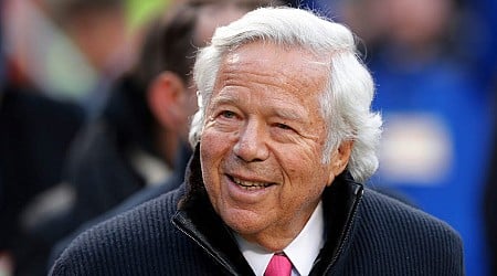 Robert Kraft donates $1 million to Yeshiva University to help Jewish transfer students after axing support for Columbia University
