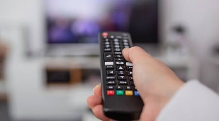 Bleeding subscribers, cable companies force their way into streaming