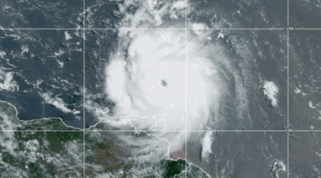 Satellites watch 'extremely dangerous' hurricane Beryl batter Carriacou island (video)
