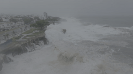 Hurricane Beryl Sends Huge Waves Crashing Against Santo Domingo Seawall