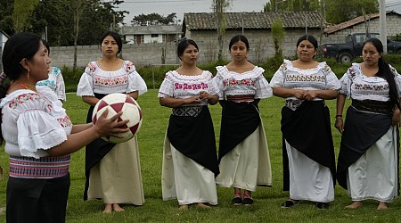 Indigenous women in Ecuador take on soccer by inventing a sport: handball in traditional skirts