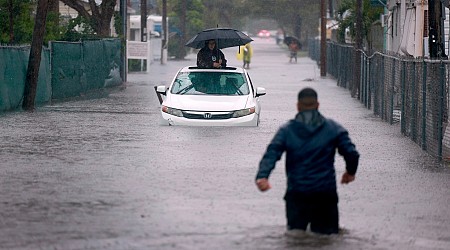 More flooding in forecast after more than 2 feet of rain inundates South Florida