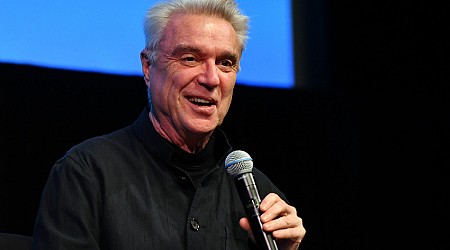 David Byrne Explains Why US Radio Should Pay Performers