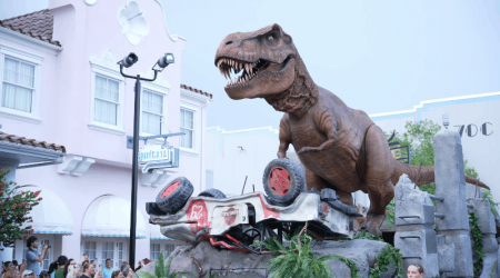 Universal Studios’ Nostalgic New Parade Brings Your Movie Faves to Life