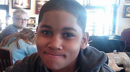 West Virginia police chief resigns after outrage over his hiring of officer who killed Tamir Rice