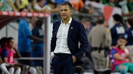 Mexico coach Lozano set to be replaced by Aguirre