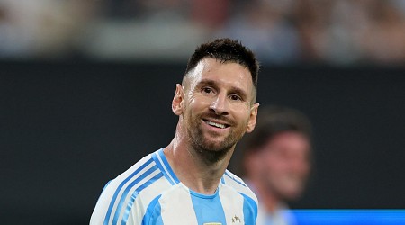 Photo: Lionel Messi's Argentina Trolls Drake with Kendrick Lamar Quote for Canada Bet