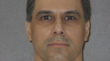 Supreme Court grants last-minute stay in Texas execution of man requesting DNA tests