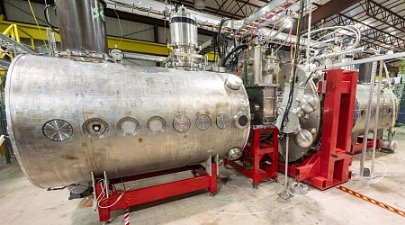 Nuevo récord en fusión nuclear: Estados Unidos ha confinado plasma en el espejo magnético más fuerte del mundo