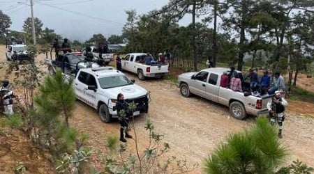 Huyen por lo menos 600 chiapanecos a Guatemala