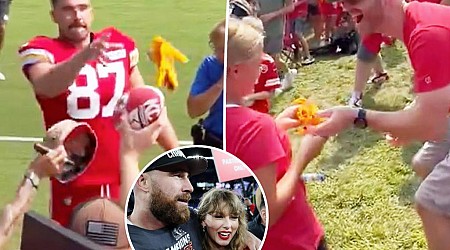 Travis Kelce gives Taylor Swift fan his glove at Kansas City Chiefs training camp