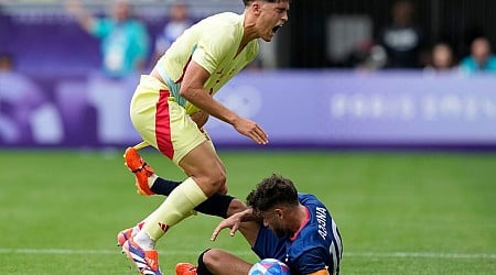 Dominican Republic’s Azcona sent off for kicking Spain’s Cubarsi in groin at Olympics