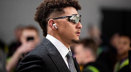 Chiefs' Patrick Mahomes Pushes Back Against Narrative That He is 'Underpaid'