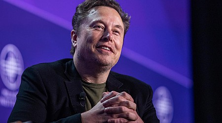 Tesla lawyers ask Delaware judge to undo ruling against ginormous pay package for Musk