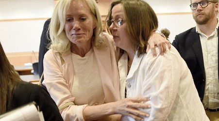 Jury reaches split verdict in baby abandonment case involving Dennis Eckersley's daughter