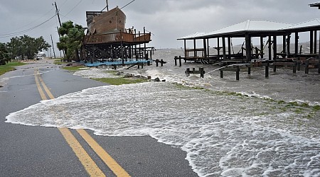 Hurricane Debby makes landfall in Florida as Category 1 storm and threatens catastrophic flooding