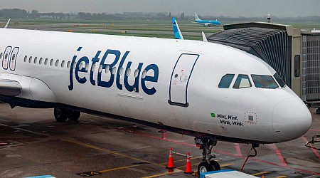 JetBlue passenger alleges severe burns due to hot tea served amid turbulence