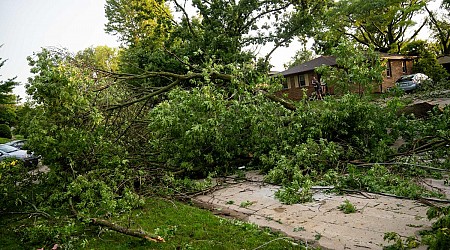 EF1 tornado confirmed to hit Des Moines, Urbandale, Windsor Heights. See the path it took: