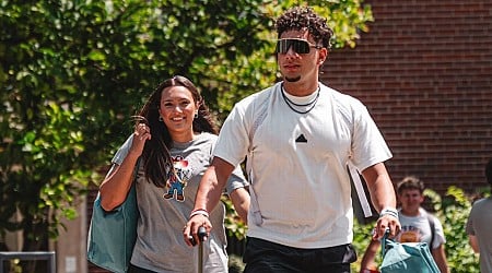 'My lil cuzzo': Nebraska QB Dylan Raiola's camp arrival reminiscent of Mahomes