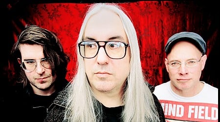 Dinosaur Jr. to Reissue Farm for 15th Anniversary