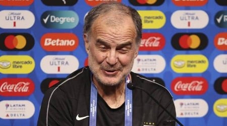 Bielsa y la frase para resumir la victoria ante Brasil: "Todo lo que sucede es a la uruguaya"