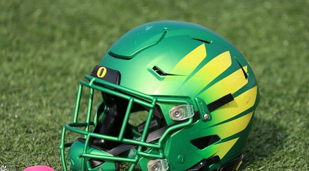 5-Star Safety Trey McNutt Commits to Oregon over Ohio State, USC, Florida, More