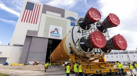 Rocket delivered to launch site for first human flight to the Moon since 1972