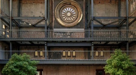 Jones Studio and Chris Winters Associates restore Phoenix abbey to be "garden in a ruin"