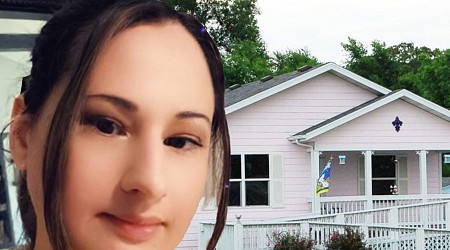 Gypsy Rose Blanchard Rips Tourists Visiting Murder House