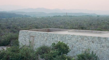 Axel Vervoordt and Tatsuro Miki create "cloister-like" gallery in Puerto Escondido