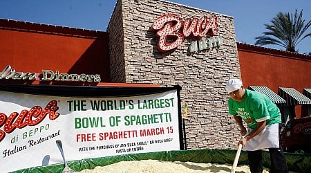 Buca di Beppo declares bankruptcy. Here's what restaurants are closing.