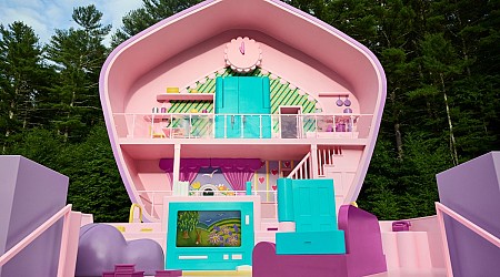 Check out the life-size Polly Pocket house you can rent on Airbnb