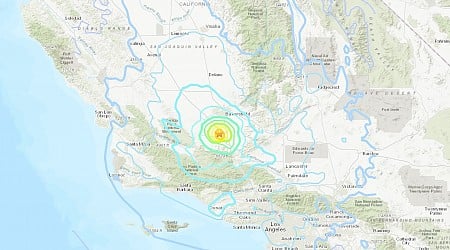 California rocked by 5.3 magnitude earthquake centered near Bakersfield