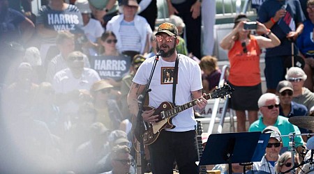 Bon Iver Performs at Kamala Harris & Tim Walz Wisconsin Rally: Watch