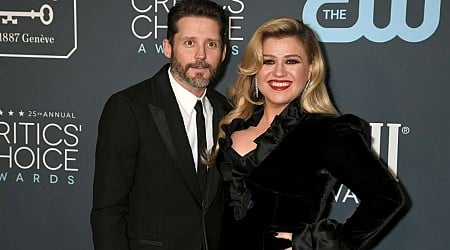 Kelly Clarkson Claimed Her Ex-Husband Brandon Blackstock Said She "Wasn't Sexy Enough" for "The Voice"