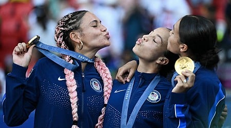 The USWNT beats Brazil in the gold medal final.