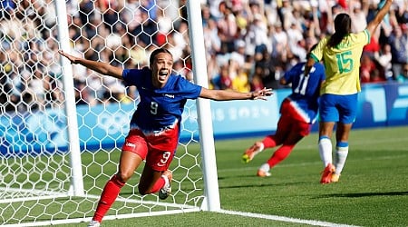 U.S. beats Brazil for gold medal in women's soccer