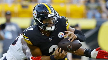 Mike Tomlin: Justin Fields' Fumbles 'Negated a Lot of Good Things' in Steelers Debut