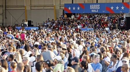 Trump spreads false conspiracy theory about Harris’ Detroit crowd size