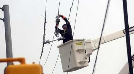 Texas launches new investigation into Houston's power utility following deadly outages after Beryl