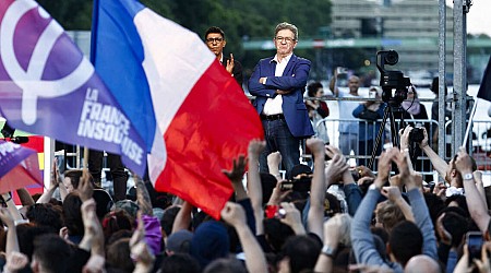 Mélenchon face à la presse étrangère : “Je n’ai pas encore dit que je serai candidat en 2027”