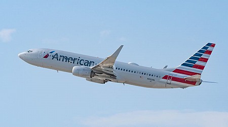 Passenger sues American Airlines, claiming he broke his ankle while letting someone go to the bathroom