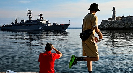 In show of growing ties, Russian warships make new visit to Cuban waters