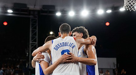 Basket 3 × 3 au JO 2024 : battue par un « tir de l’espace », l’équipe de France masculine goûte au bonheur de l’argent olympique