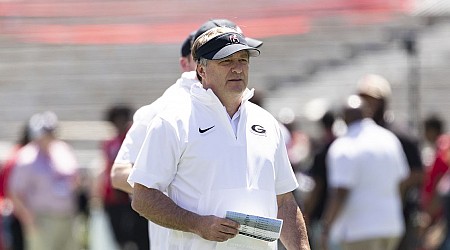 College football 2024 preseason poll features Georgia on top, big fall for Michigan