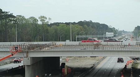 UPDATE: I-16 eastbound open, westbound closed after equipment struck Chatham Parkway Overpass