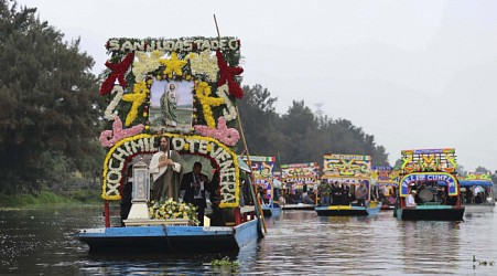 Catholic devotees honor St Jude's relic with watery procession through Mexico's Xochimilco canals